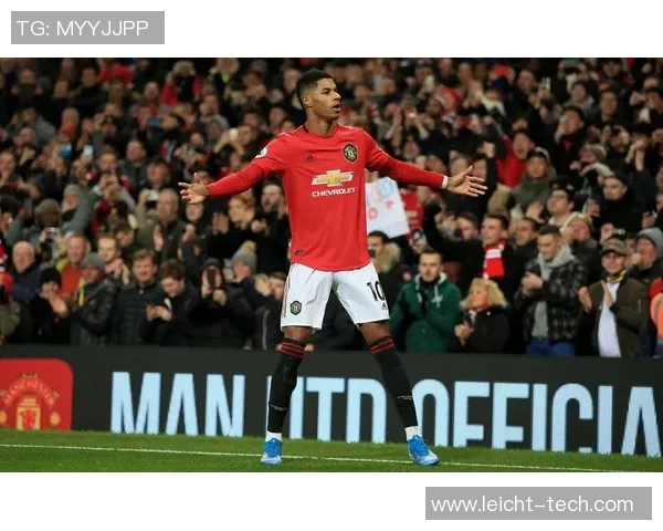 拉什福德全新定制足球鞋亮相 引领球场时尚潮流与性能革命