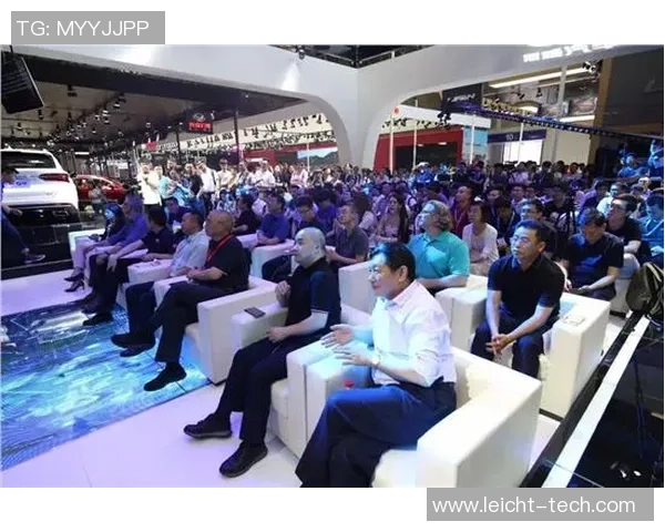 足球动态球星卡收藏热潮引爆年轻人激情与竞技梦想 足球动态球星卡收藏热潮引爆年轻人激情与竞技梦想